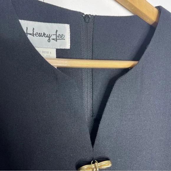 Heury Lee Black Vintage Short Sleeve Blouse Bow Button Size 12 NWT - Picture 5 of 9